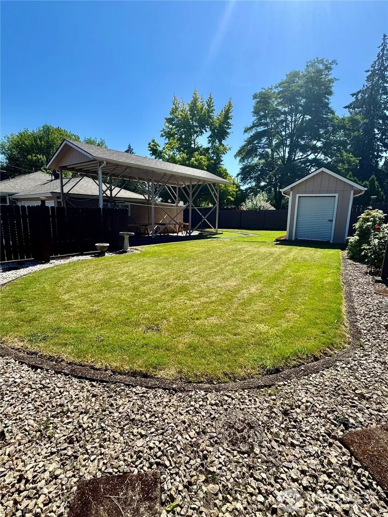 102 Laurel Place Longview WA 98632