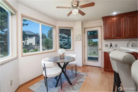 176 Eagle Ridge Drive E Puyallup WA 98374