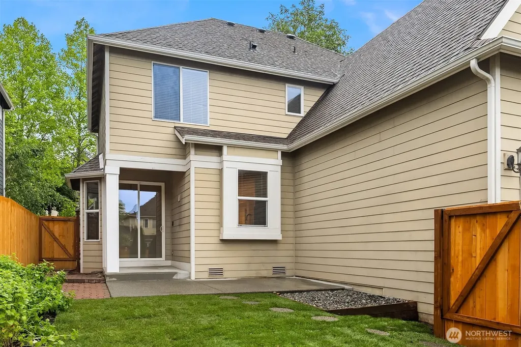 16631 SE 171st Place Renton WA 98058