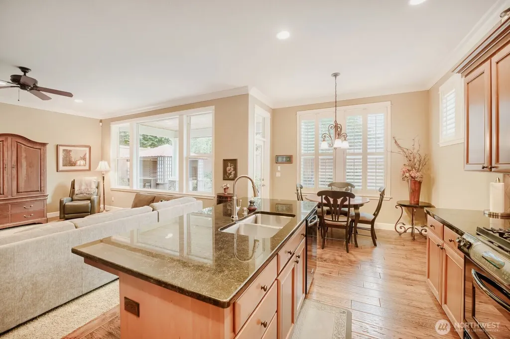 1001 S 38th Court Renton WA 98055