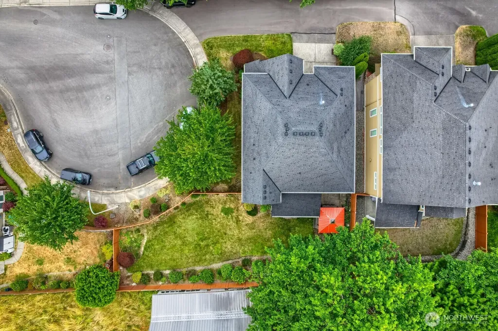 1001 S 38th Court Renton WA 98055