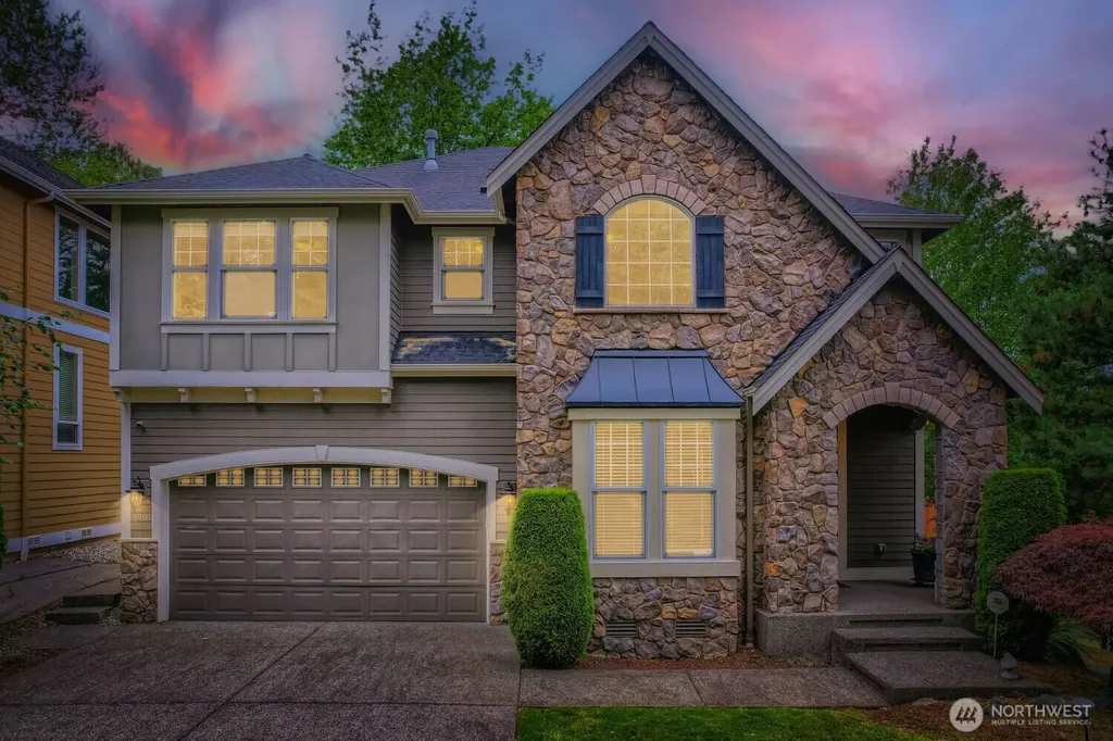 1001 S 38th Court Renton WA 98055