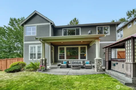 1001 S 38th Court Renton WA 98055