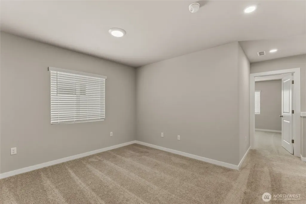 1121 138th Place SW Lynnwood WA 98087