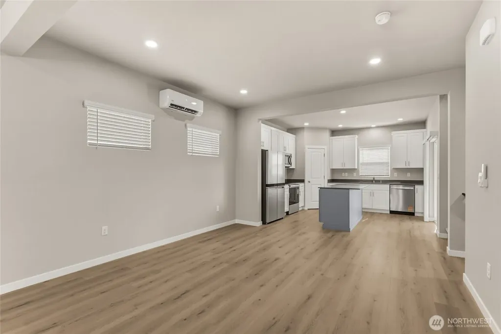1121 138th Place SW Lynnwood WA 98087