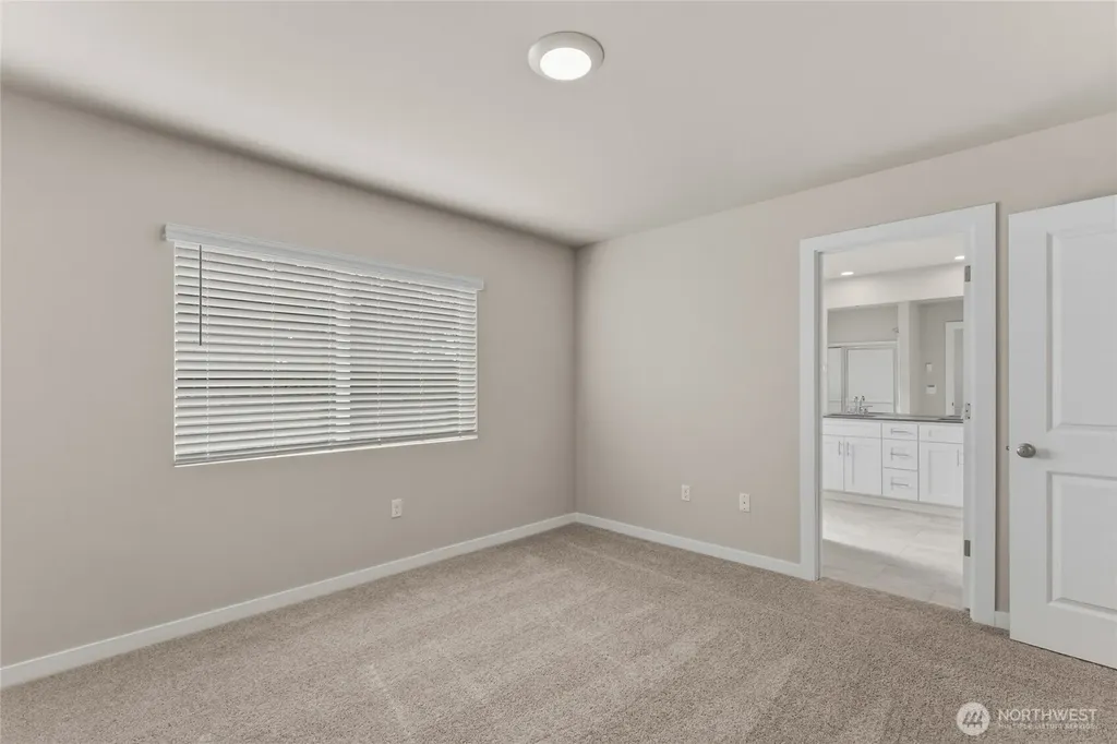 1121 138th Place SW Lynnwood WA 98087