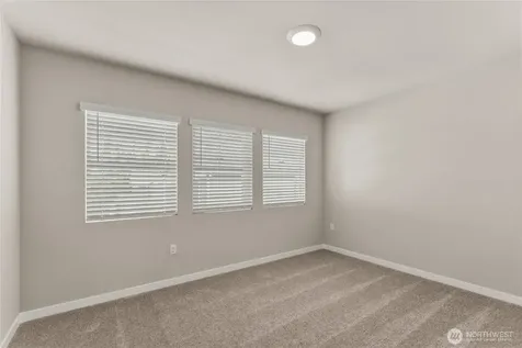 1121 138th Place SW Lynnwood WA 98087