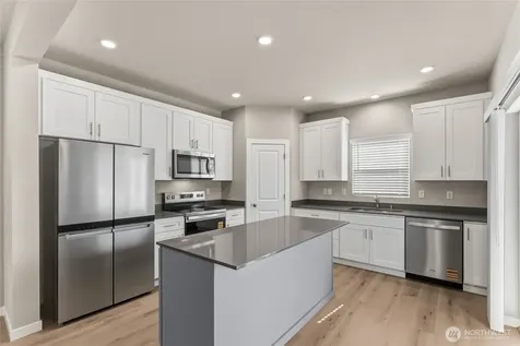 1121 138th Place SW Lynnwood WA 98087