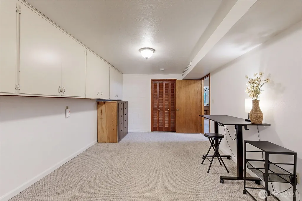 301 NE A Street College Place WA 99324