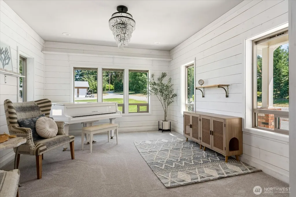 3807 Taylor Road Oak Harbor WA 98277