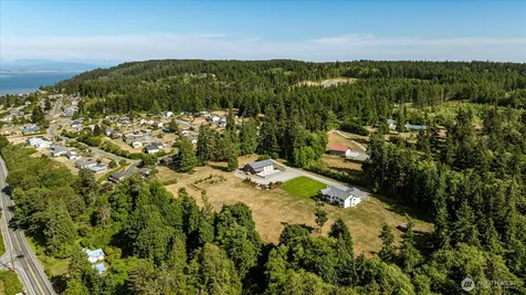 3807 Taylor Road Oak Harbor WA 98277