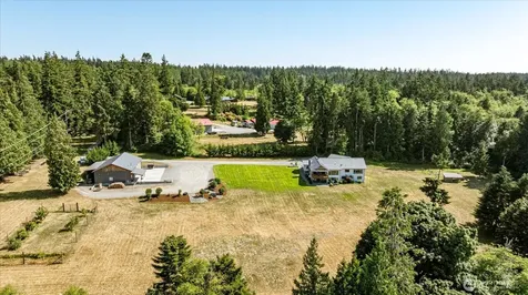 3807 Taylor Road Oak Harbor WA 98277