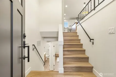 12544 25th Avenue NE Seattle WA 98125