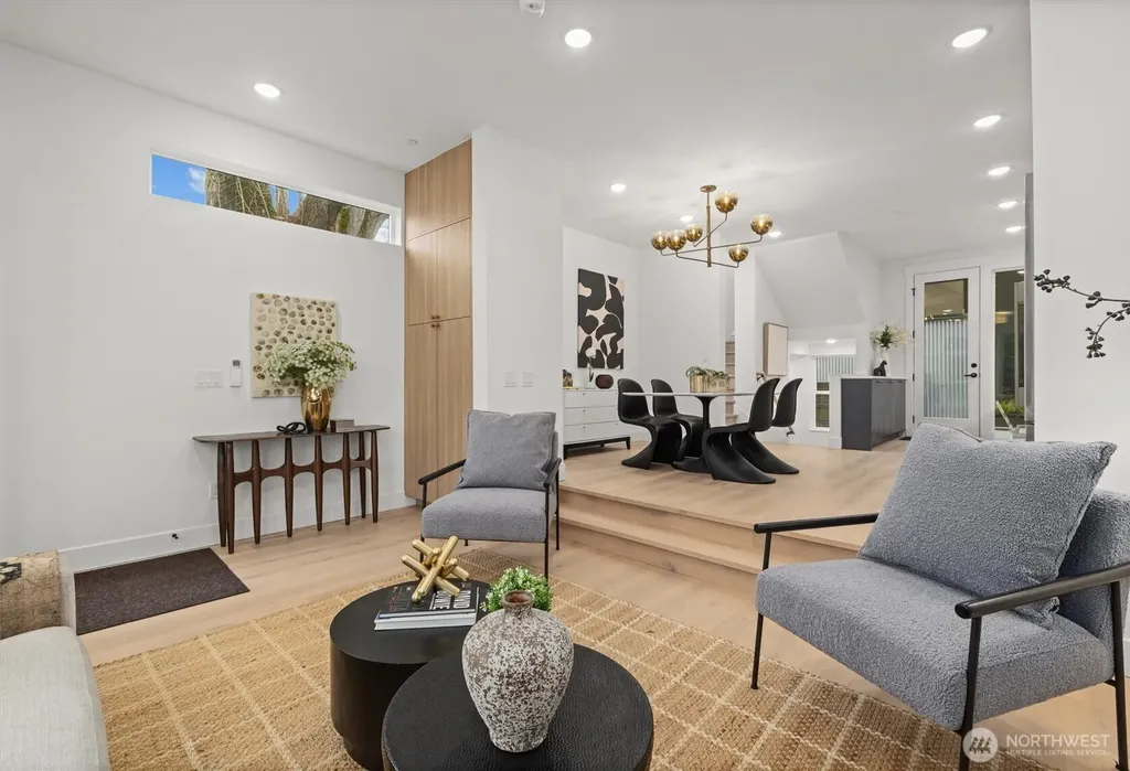 2020 Fairview Avenue E Seattle WA 98102