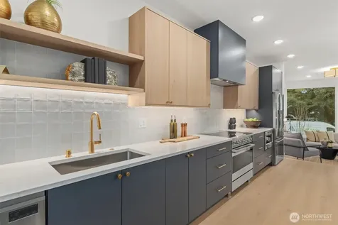 2020 Fairview Avenue E Seattle WA 98102
