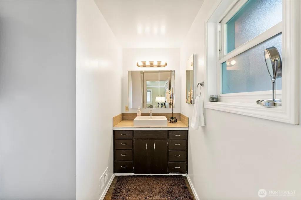 2019 SW 317th Place Federal Way WA 98023