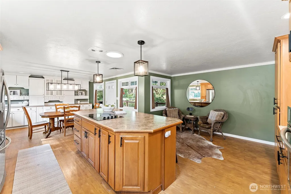 2019 SW 317th Place Federal Way WA 98023
