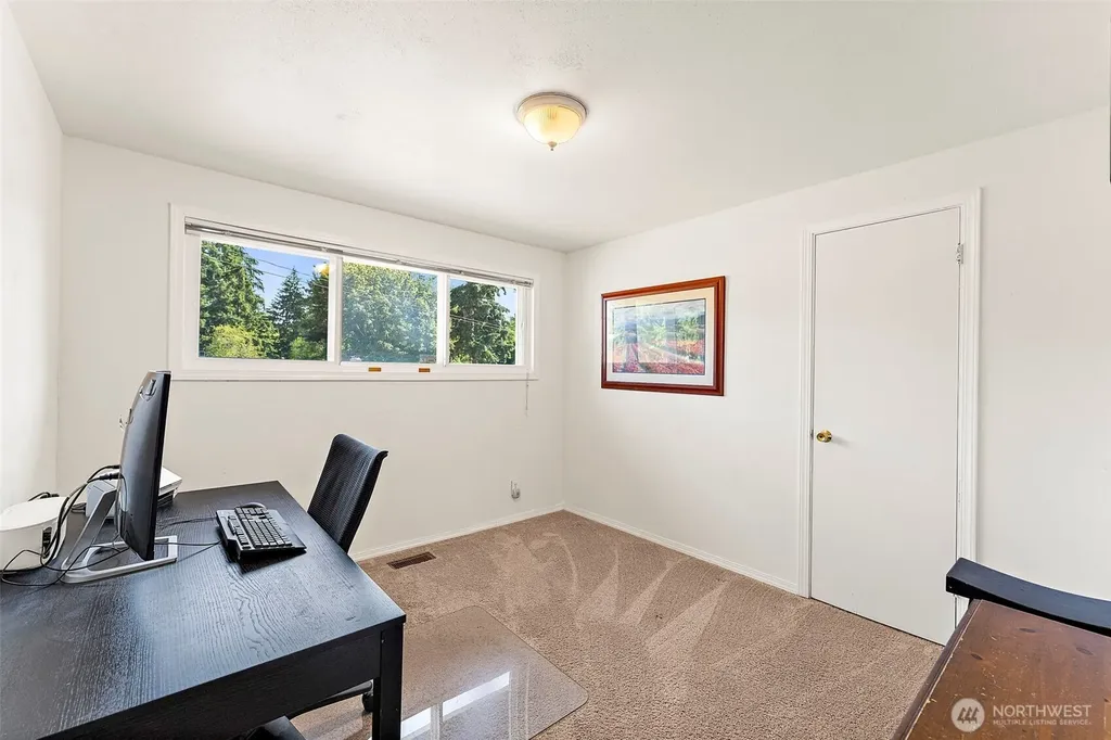 2019 SW 317th Place Federal Way WA 98023