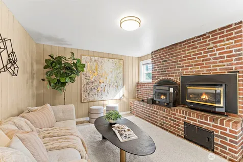 2019 SW 317th Place Federal Way WA 98023
