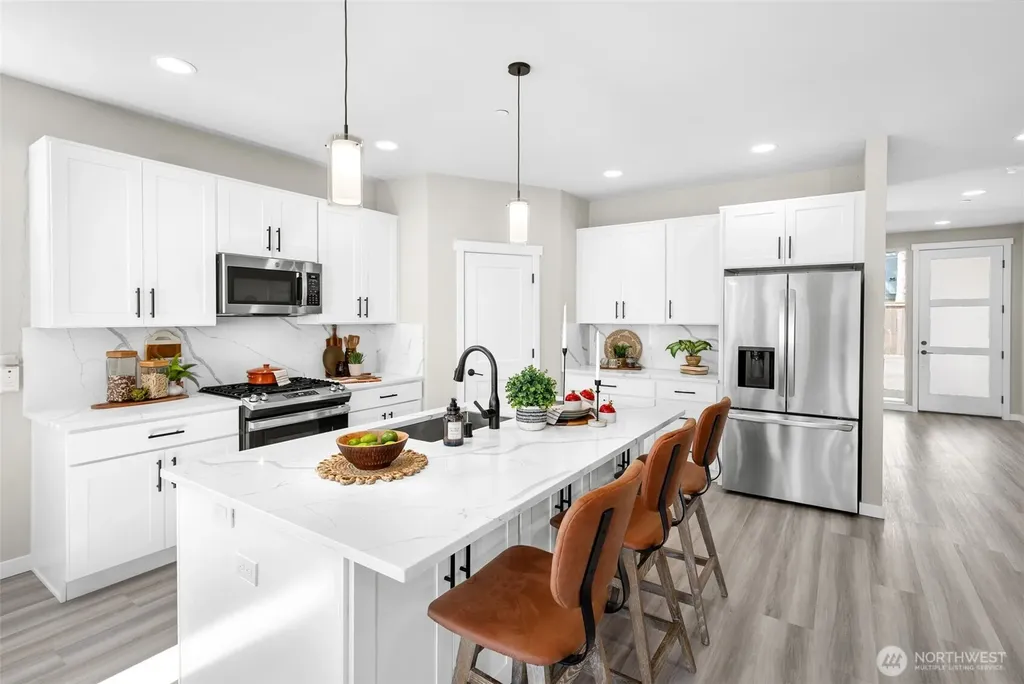 3406 102nd Avenue NE Lake Stevens WA 98258