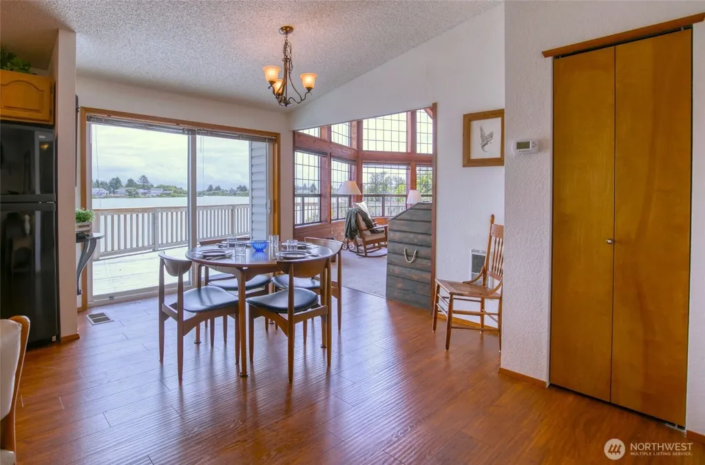 854 Texmar Avenue SW Ocean Shores WA 98569