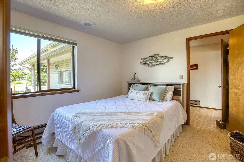 854 Texmar Avenue SW Ocean Shores WA 98569