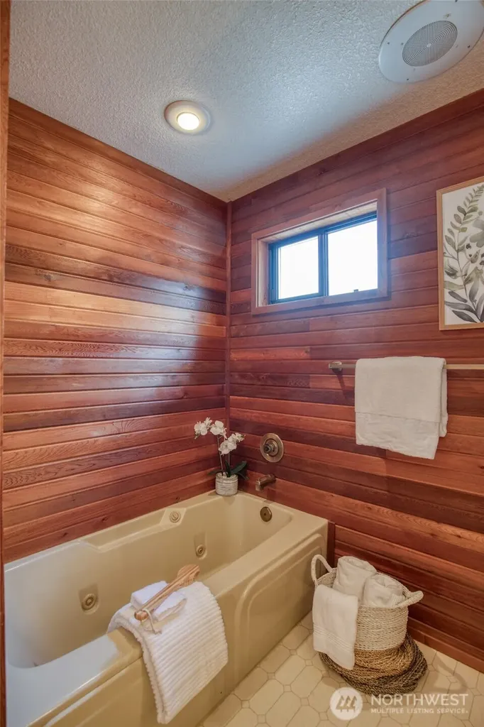 854 Texmar Avenue SW Ocean Shores WA 98569