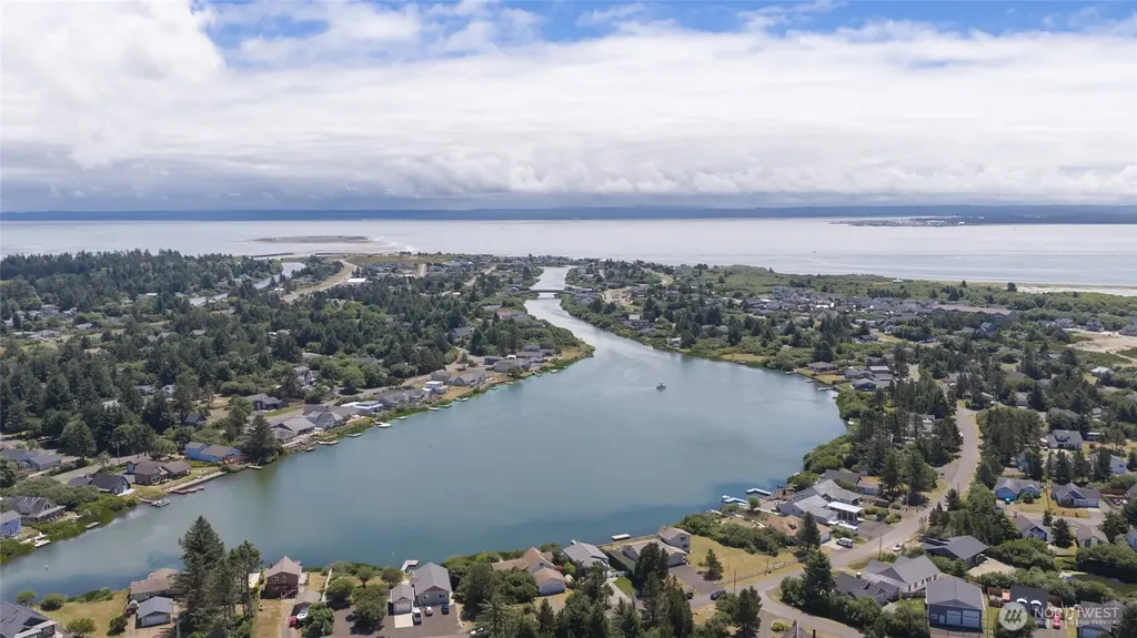854 Texmar Avenue SW Ocean Shores WA 98569