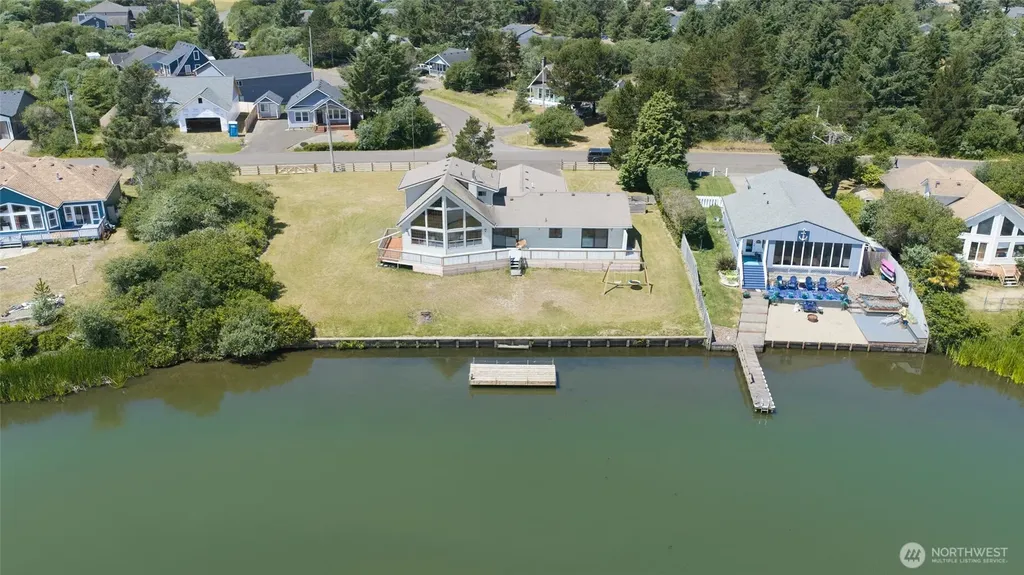 854 Texmar Avenue SW Ocean Shores WA 98569