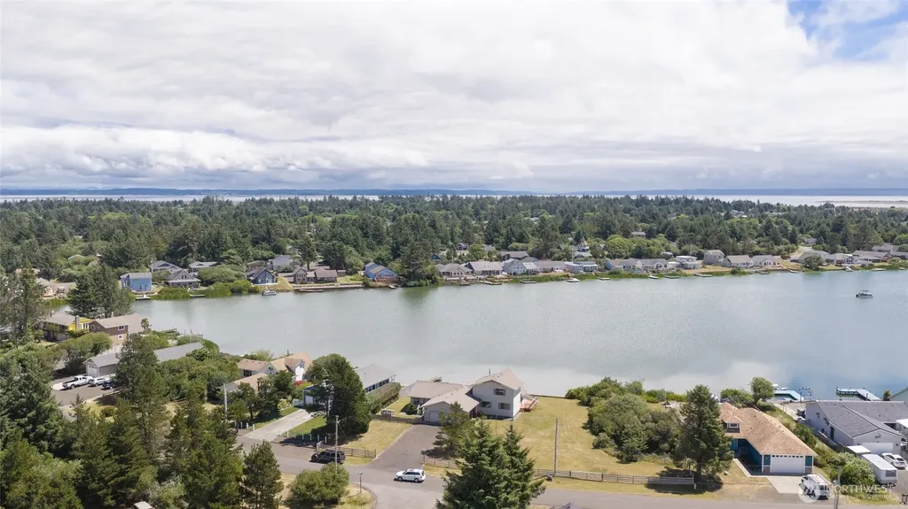 854 Texmar Avenue SW Ocean Shores WA 98569