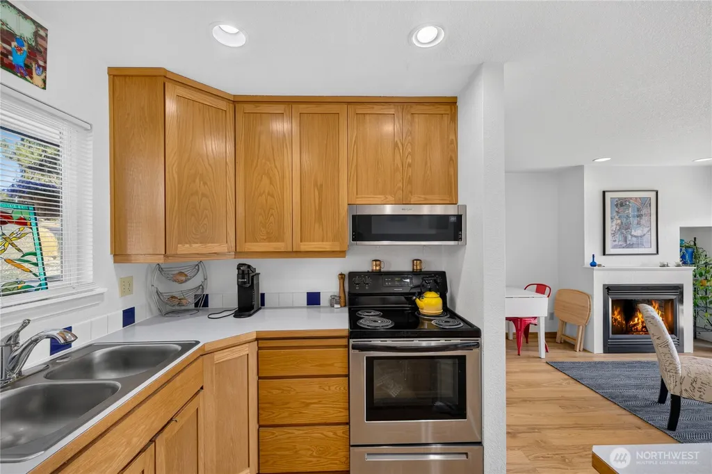 1710 Skyline Way Anacortes WA 98221