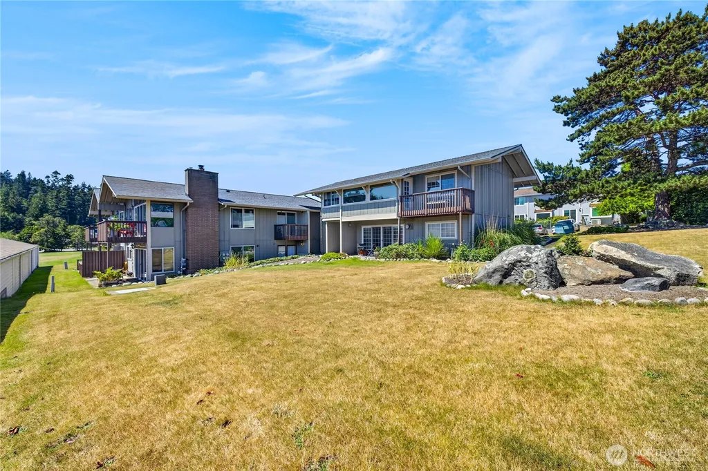 1710 Skyline Way Anacortes WA 98221