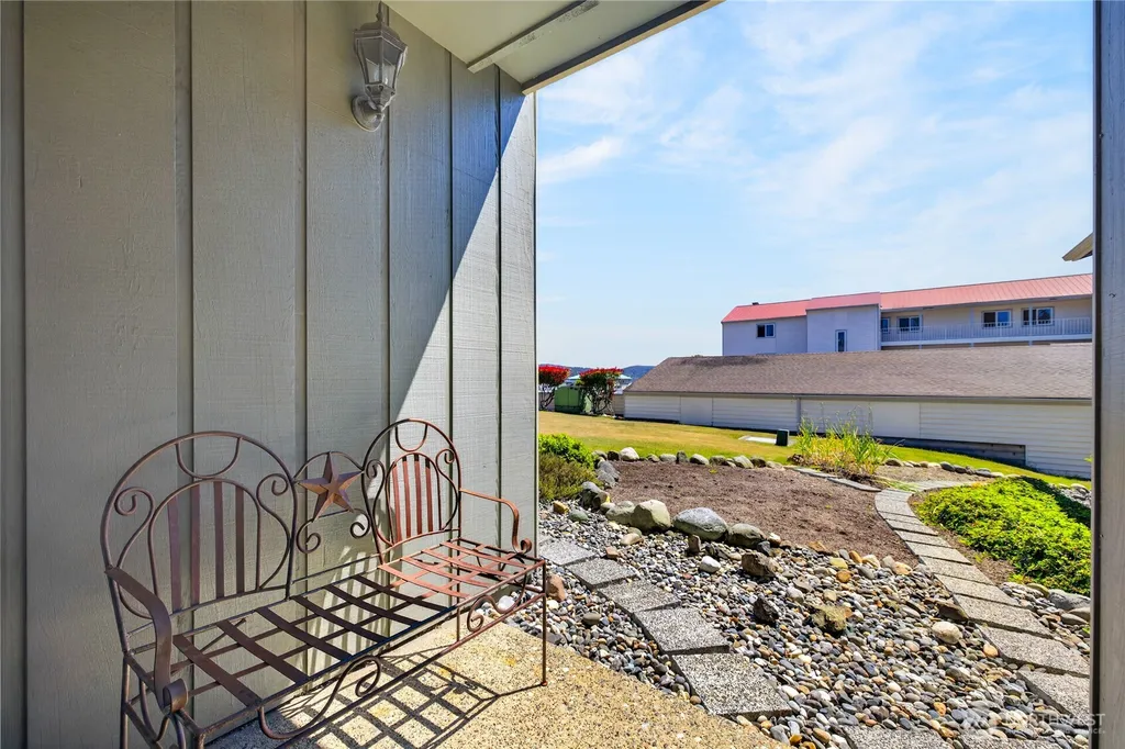 1710 Skyline Way Anacortes WA 98221