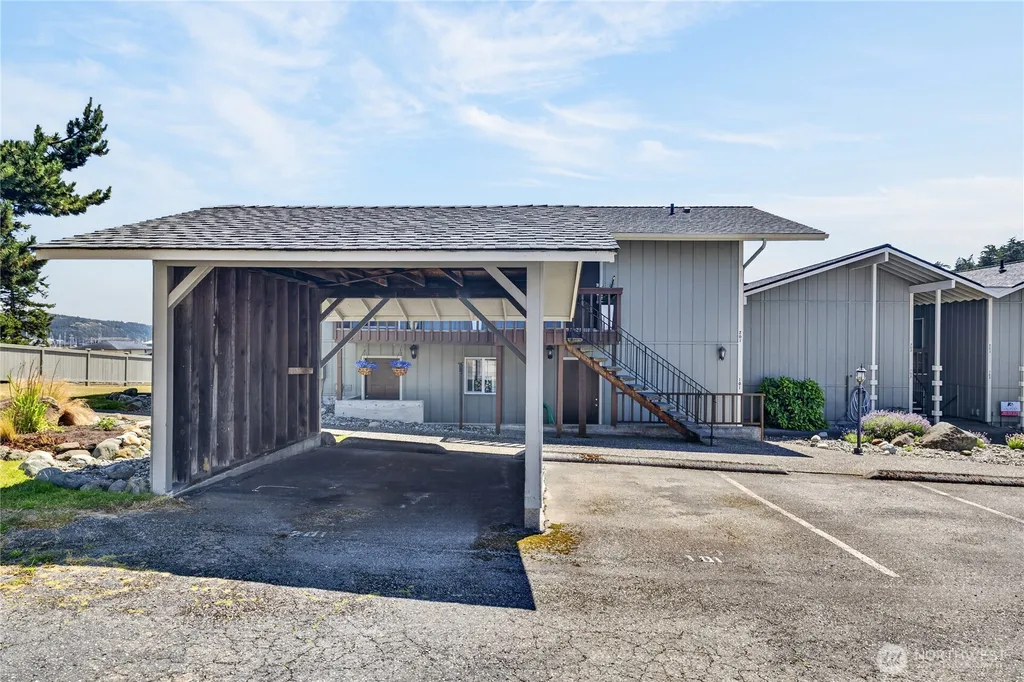 1710 Skyline Way Anacortes WA 98221
