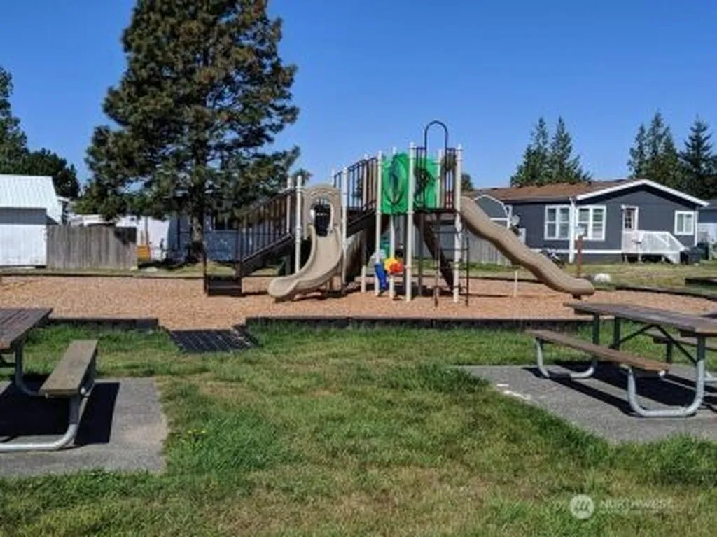 1710 Skyline Way Anacortes WA 98221