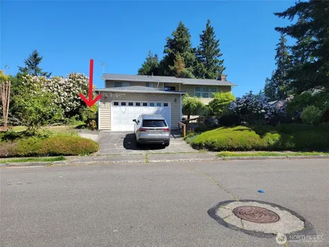 5425 NW 172nd Street NW Lynnwood WA 98037