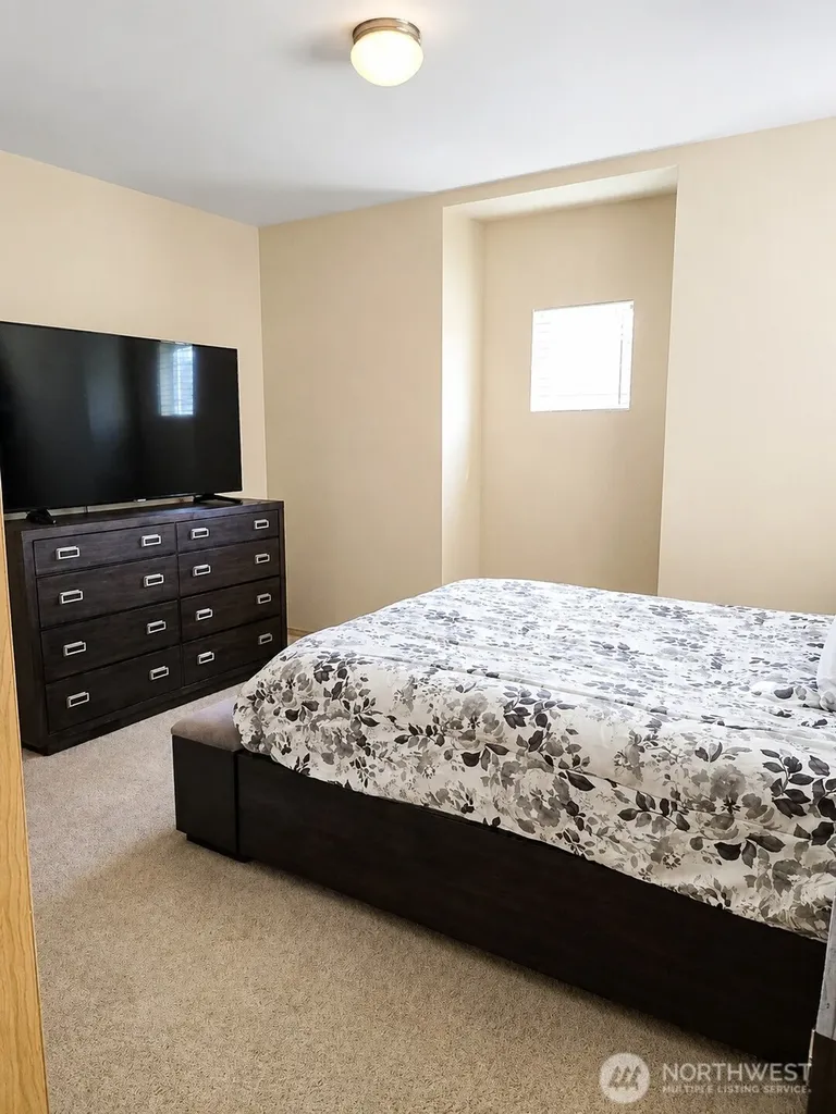 6523 127th Street Court E Puyallup WA 98373