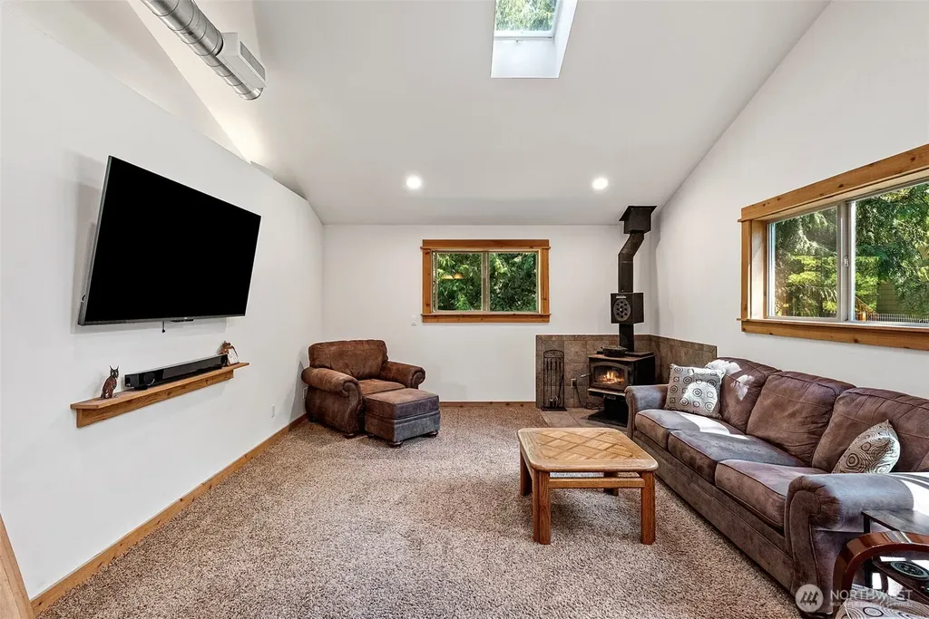 4068 Quiet Drive NW Bremerton WA 98312