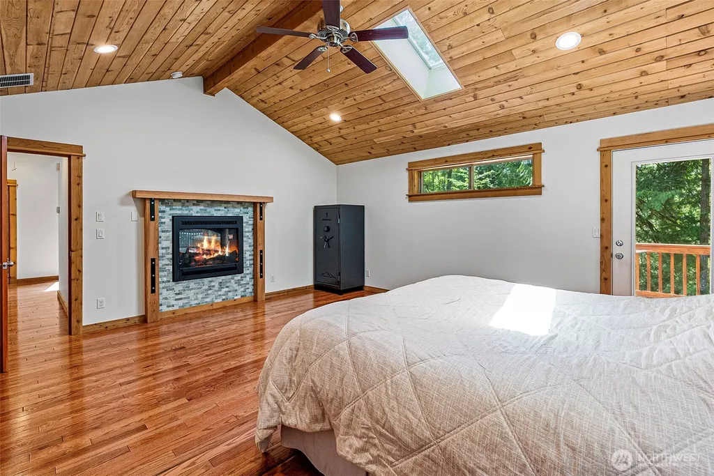 4068 Quiet Drive NW Bremerton WA 98312
