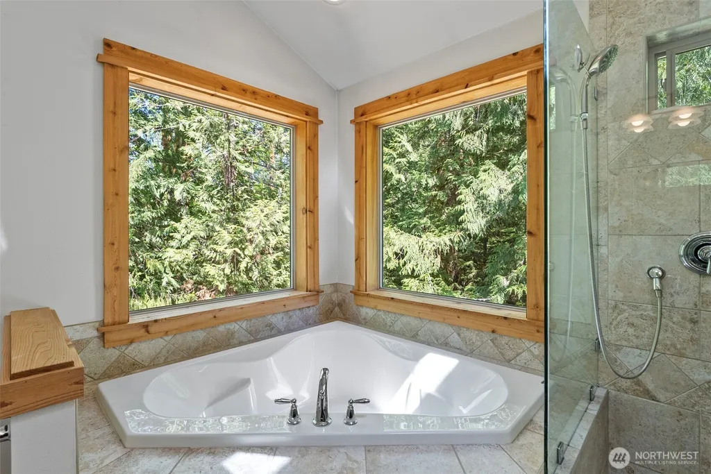 4068 Quiet Drive NW Bremerton WA 98312