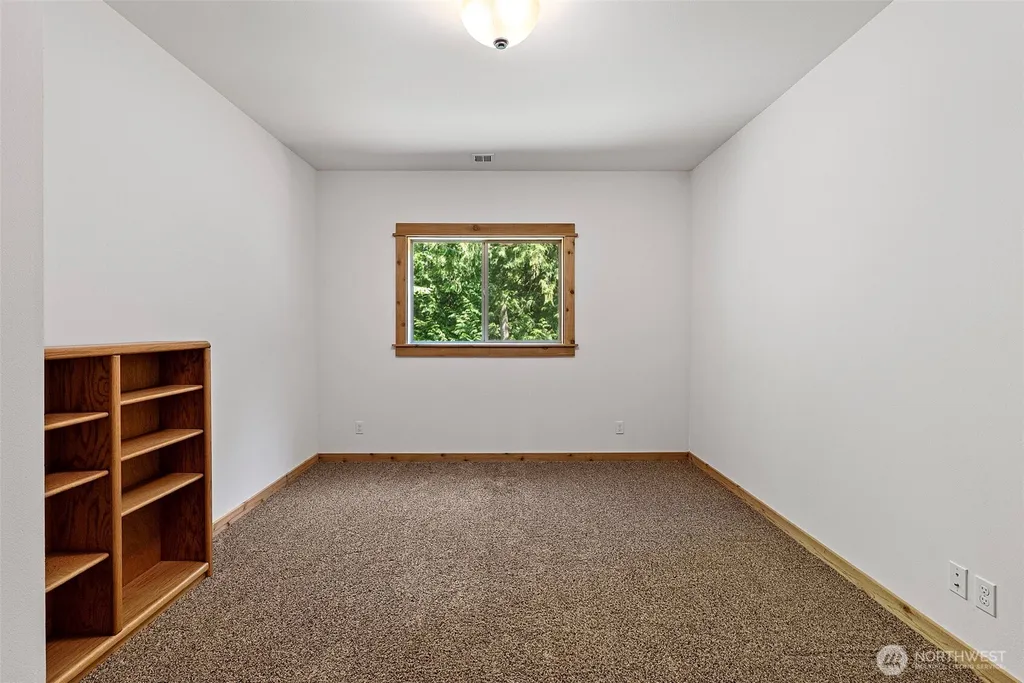 4068 Quiet Drive NW Bremerton WA 98312