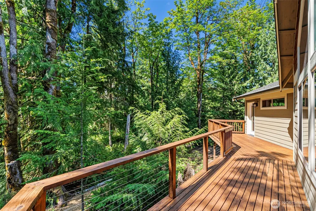 4068 Quiet Drive NW Bremerton WA 98312