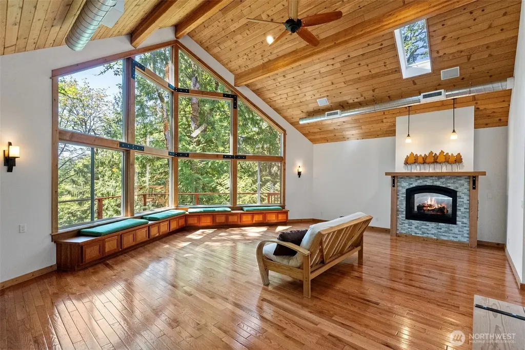 4068 Quiet Drive NW Bremerton WA 98312