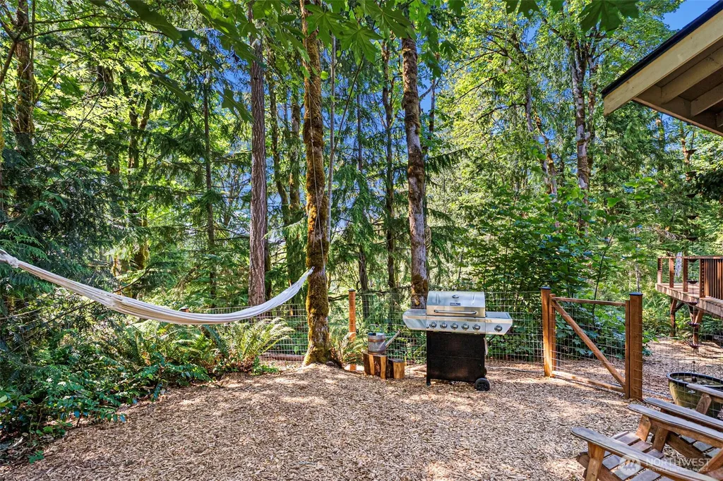 4068 Quiet Drive NW Bremerton WA 98312
