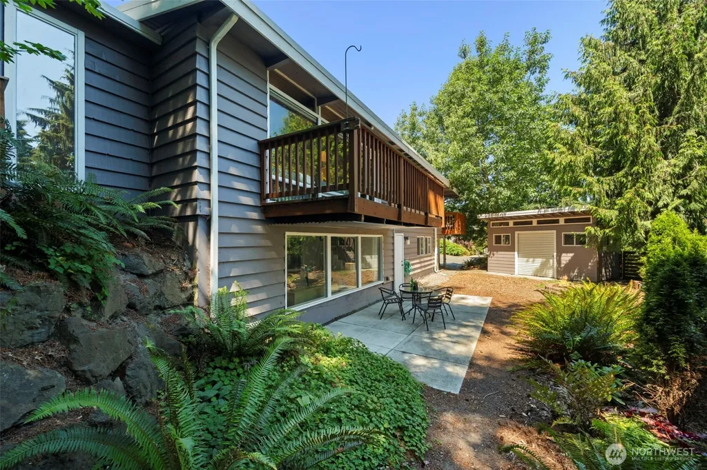 18750 12th Avenue NE Shoreline WA 98155