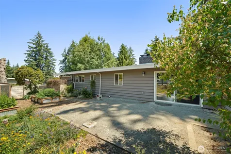 18750 12th Avenue NE Shoreline WA 98155