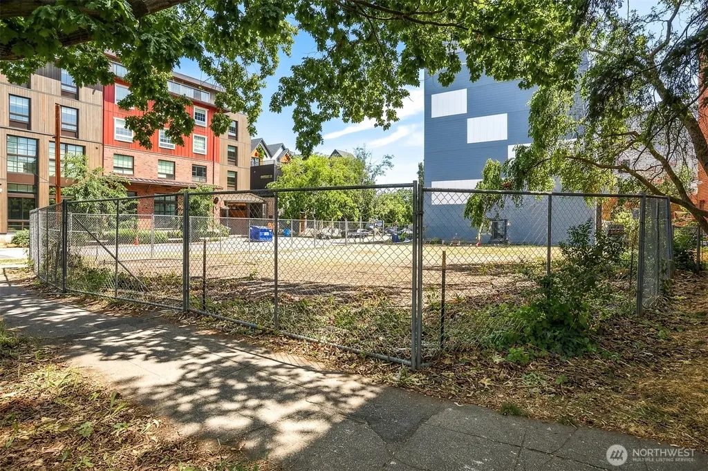1103 NW Market Street Seattle WA 98107