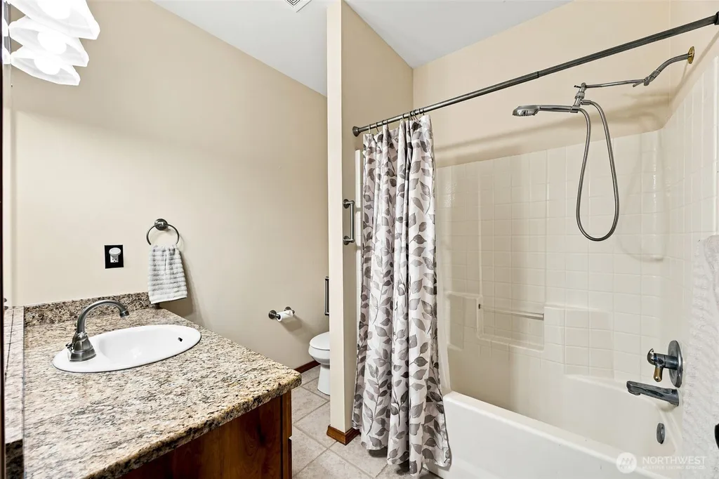 15330 159th Lane SE Yelm WA 98597