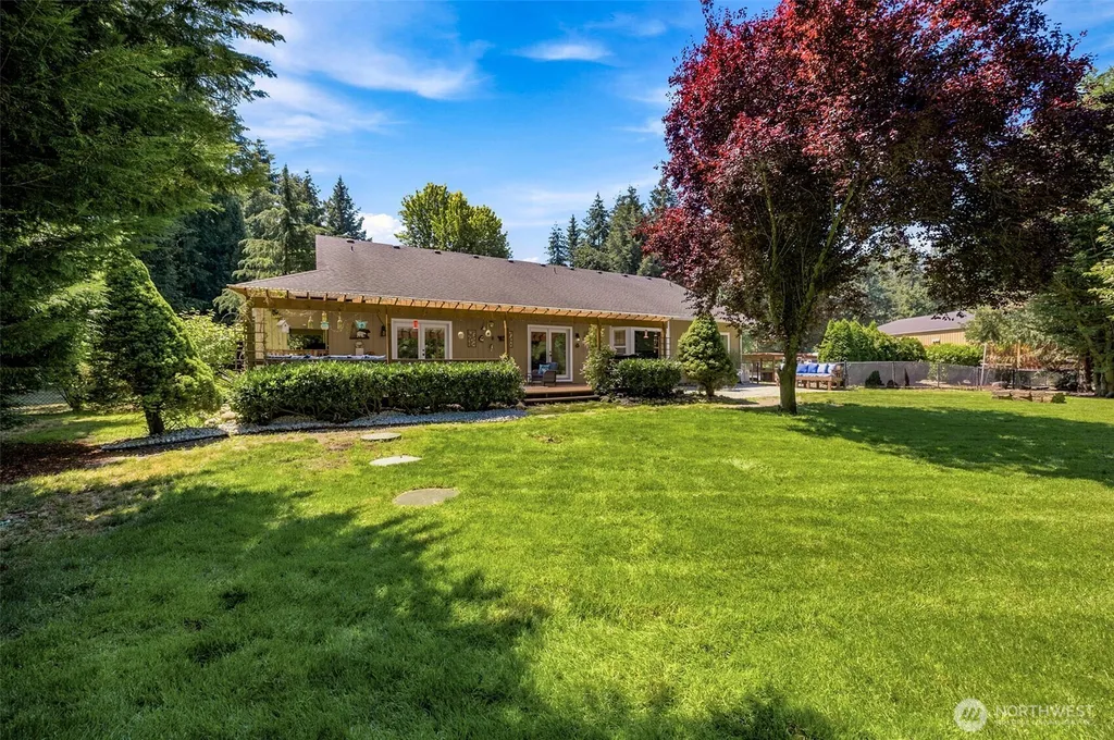 15330 159th Lane SE Yelm WA 98597