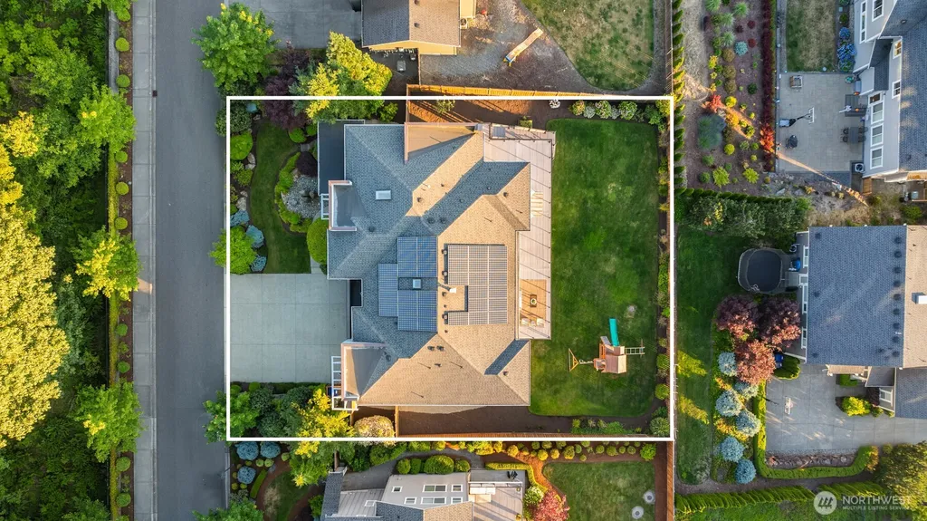 7123 172nd Avenue SE Bellevue WA 98006